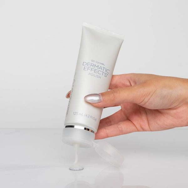 ageLOC Dermatic Effects Polish body exfoliating cleanser by Nu Skin