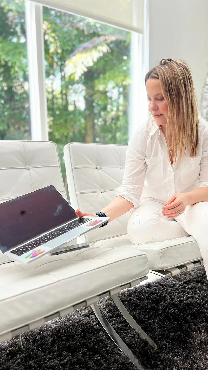 Caro Bertorelli working on her Nu Skin wellness guide