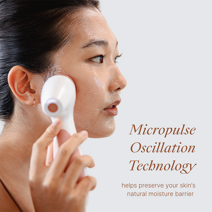 LumiSpa iO Device and Treatment Cleanser Bundle